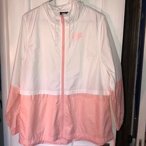 nike windbreaker